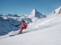 7_Skifahrerin-vor-Matterhorn-cr---Pascal-Gertschen-2018